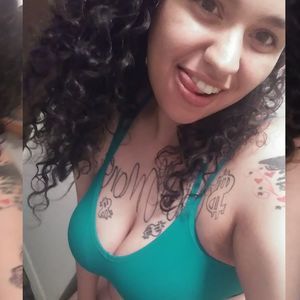 Meet your Posher, Lexi